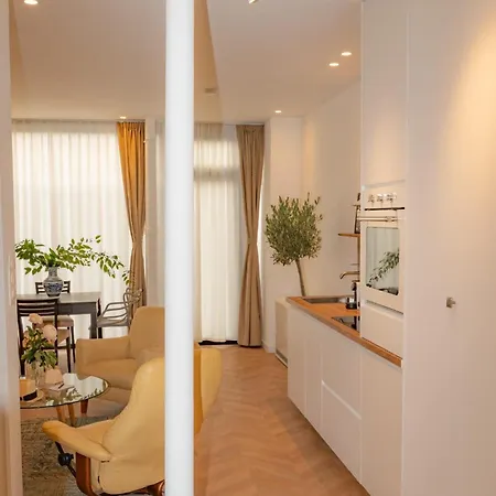 Cozy Flat Near Saint-germain & Luxembourg Gardens * Paris